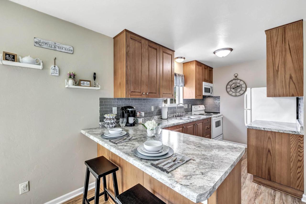 Serene 3 Bedroom Home, Nrm, Wi-Fi, Parking, Queen Bed De Pere Eksteriør billede